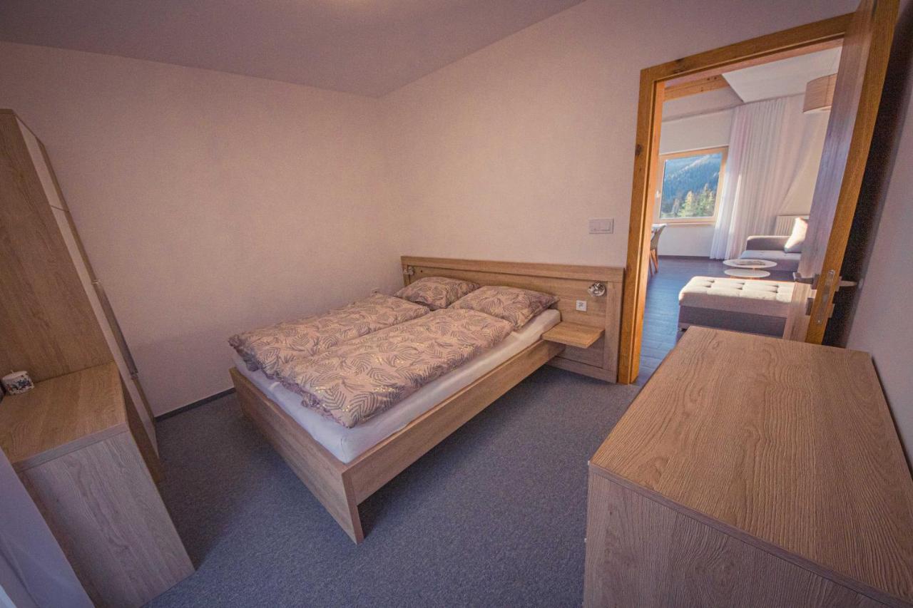 Zore Jasna Apartments Demänovská Dolina Eksteriør billede